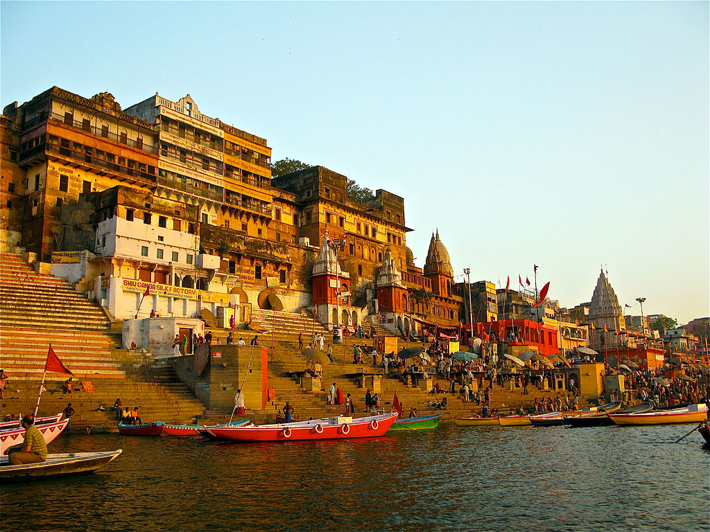 Séjour à Varanasi : découvrir le Gange et les ghâts de l’Inde