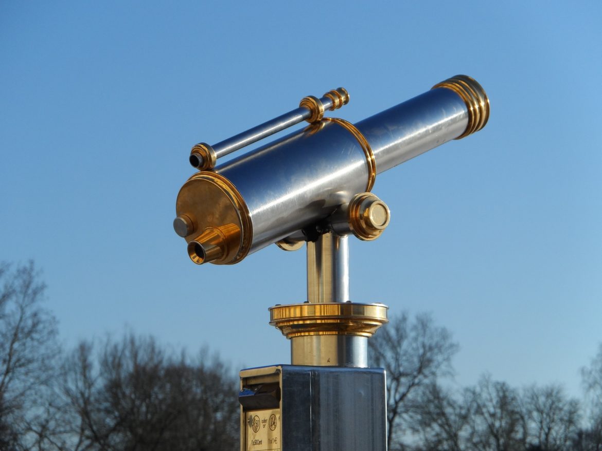 De la longue-vue au télescope