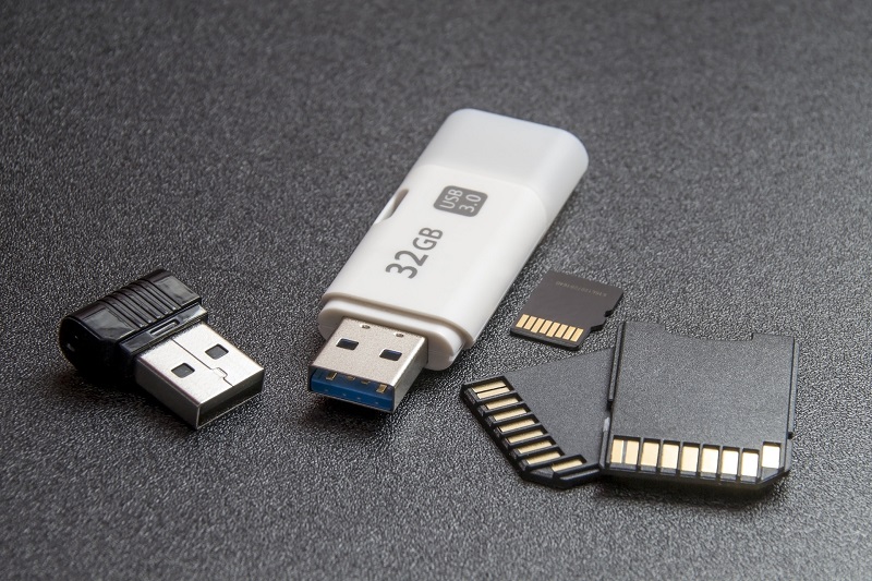 Top 16 façons d’utiliser les clés USB publicitaires personnalisées